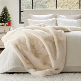 EVERGRACEHOME Luxury Soft Faux Chinchilla Fur Throw Blanket for Couch, Warm Thick Heavy Winter Throw Blanket 1220GSM for Bed, Fluffy Cozy Mink Blanket with Reversible Velvet, Arctic White, 60"x80"