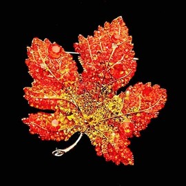 Vintage Stylish Full Micro Pave Crystal Big Premium Maple Leaf Brooch Pin Autumn Jewelry Clothing Hat Bag Accessories for Christmas Valentine's Day Birthday Gift (orange)