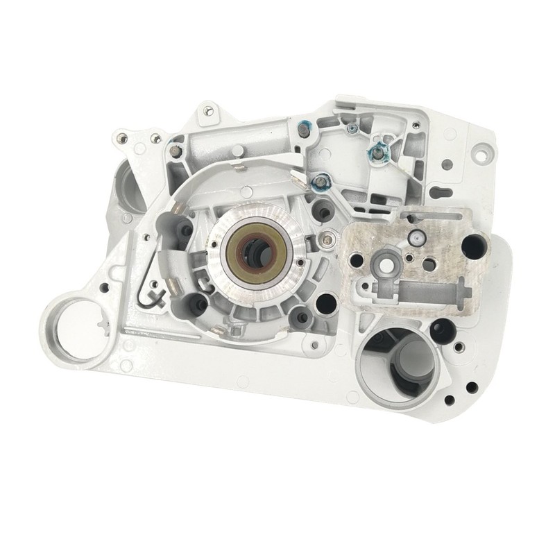 Crankcase Engine Housing for STIHL MS650 MS660 066 Chainsaw 1122-020-2113