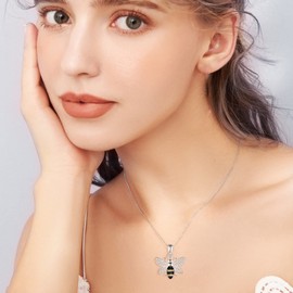 YAFEINI Bee Necklace Sterling Silver Bumble Bee Honey Bee Pendant Jewellery Gifts for Women Girls Grandmother, Sterling Silver