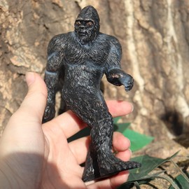 Dnoifne Bigfoot Sasquatch Statue, 5.11 Inches Resin Garden Bigfoot Statue, Unique Big Foot Sasquatch Gifts for Men, Bigfoot Sasquatch Ornament for Home Office Garden Bookshelf Desk Decor