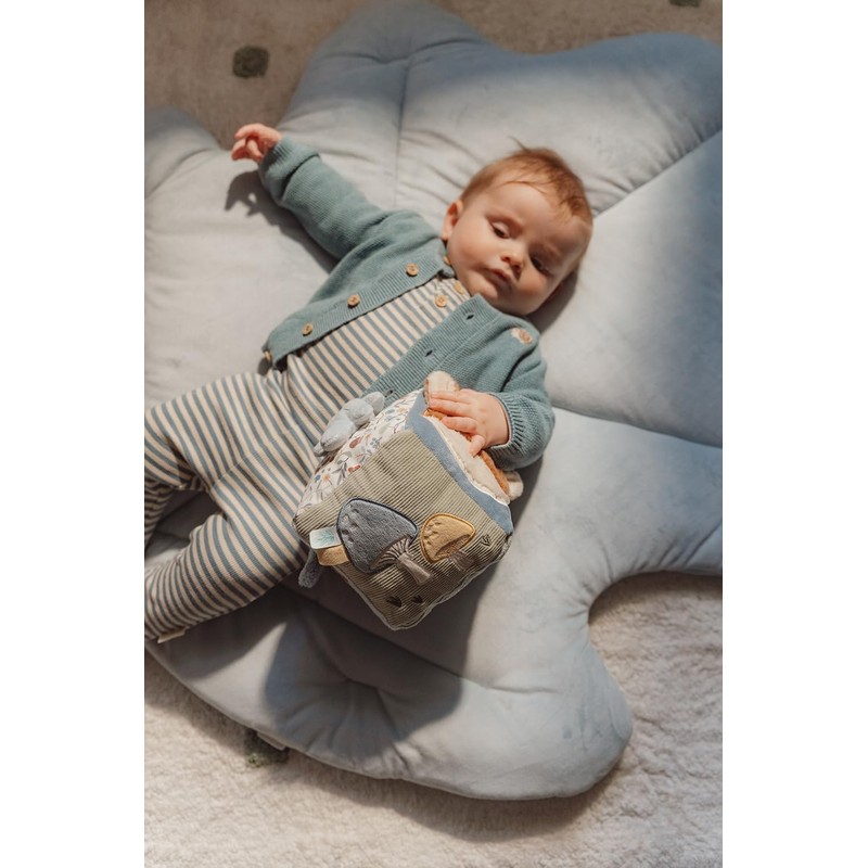 Little Dutch 8909 Fabric Activity Feeling Cube - Forest Friends