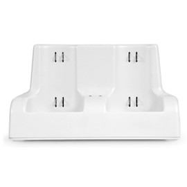 CTA Digital Wii Remote Dual Charge Station with 2 Rechargeable Batteries (White)