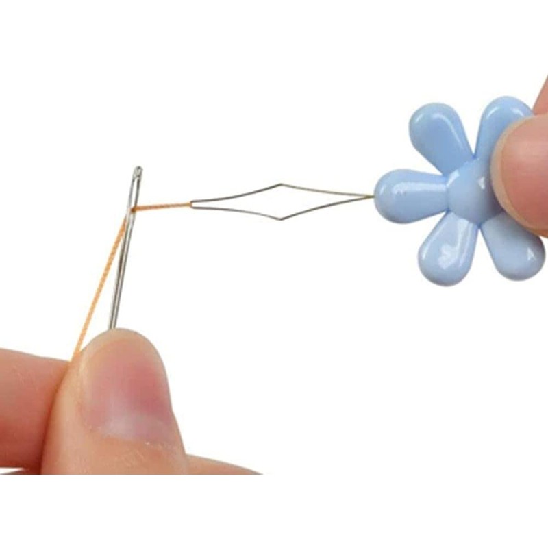 10Pcs Random Color Needle Threaders Flower Shape Threader Easy Sewing