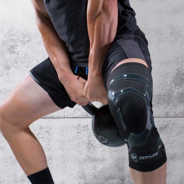 DonJoy Performance TRIZONE Compression: Knee Support Sleeve, Left Leg, Black, Large