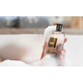 DR.TAFFI Organic Shower Gel [Camellia Scent] Loved by the Noble People in Europe and America, 16.9 fl oz (500 ml), Made in Italy