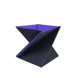 Levit8 Periwinkle, Size: S; The flat folding portable standing desk