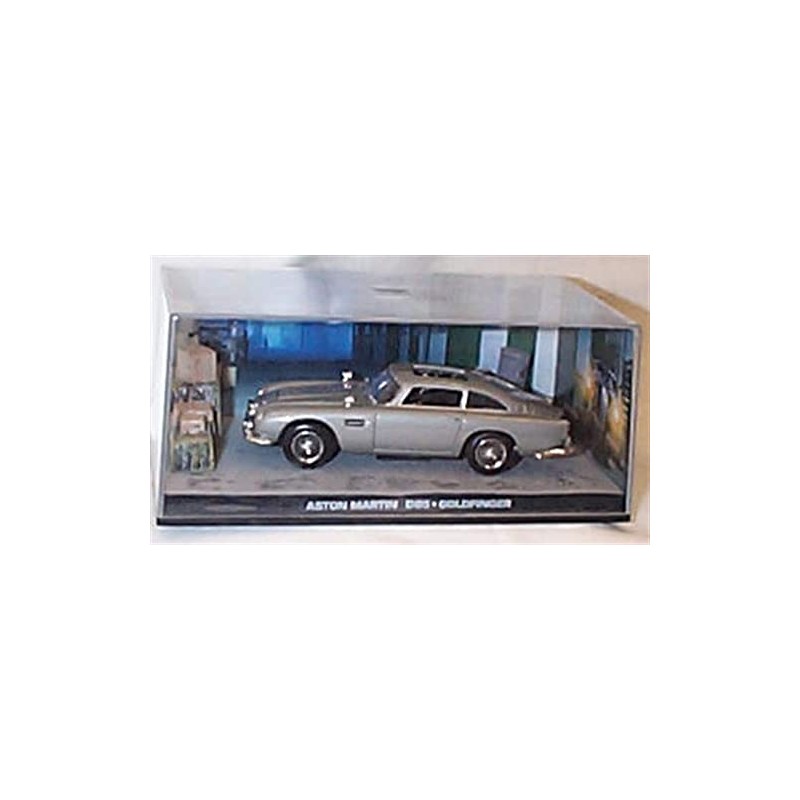JAMES B0ND 007 goldfinger aston martin DB5 film scene car
