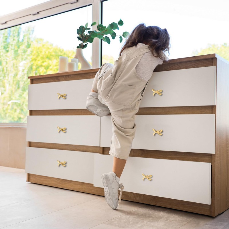 Mikily‘s Brass Bow Shape Cabinet Knobs, Gold Drawer Pulls, Decorative