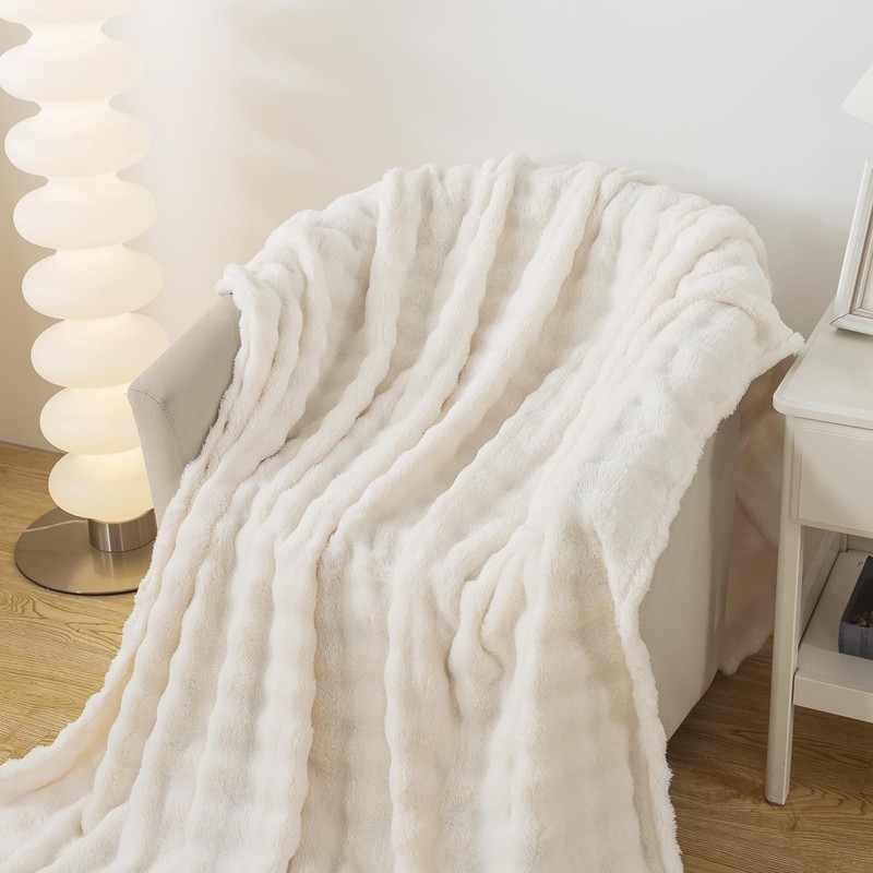 DJDEA Large Soft Fleece Throw Blanket White 127 * 153