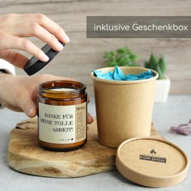 GLÜCKLICHT Duftkerze mit Spruch für Mitarbeiter | Handgemacht aus Sojawachs | In Geschenkbox | Dankeschön Geschnek als Aufmerksamkeit & Mitarbeiter Geschenk, Angestellte |Kaffee