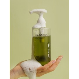 Madecera Acne Clearing Body Wash 300g / 마데세라 아크네 클리어링 바디워시 300g