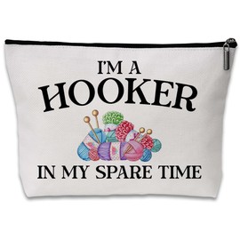 Wybgno Funny Crochet Cosmetic Bag, Silky Lining Pouch for Crochet Lovers, 'I'm A Hooker In My Spare Time' Zipper Pouch Gift