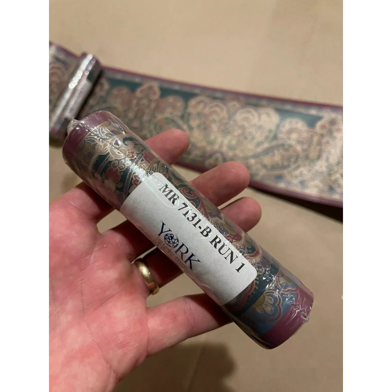 York Wallpaper Border MR 7131-B RUN 1, 5 Yards 5-3/16"