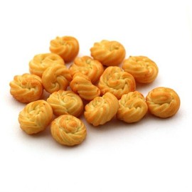 MyTinyWorld 9 x Dolls House Miniature Vanilla Whirls