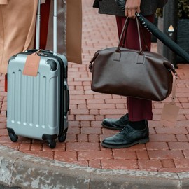 2 Pack Initial Luggage Tag PU Leather Travel Luggage Tags，Cute Embroidered Luggage Tags for Suitcase Travel Gifts Baggage Bag Accessories（Pink）