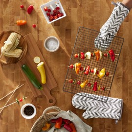 Tommy Bahama Maui Herringbone Oven Mitt 2-Pack Set, Grey, 7"x14"