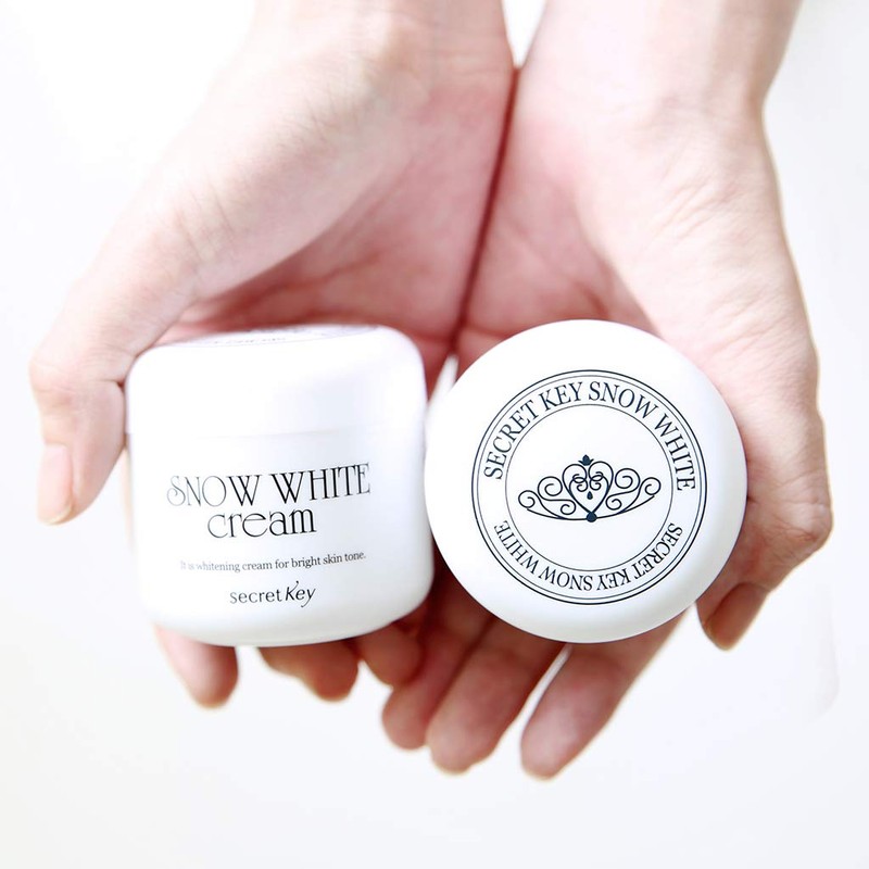 SECRET KEY Brightening Snow White Cream for Natural Radiance and