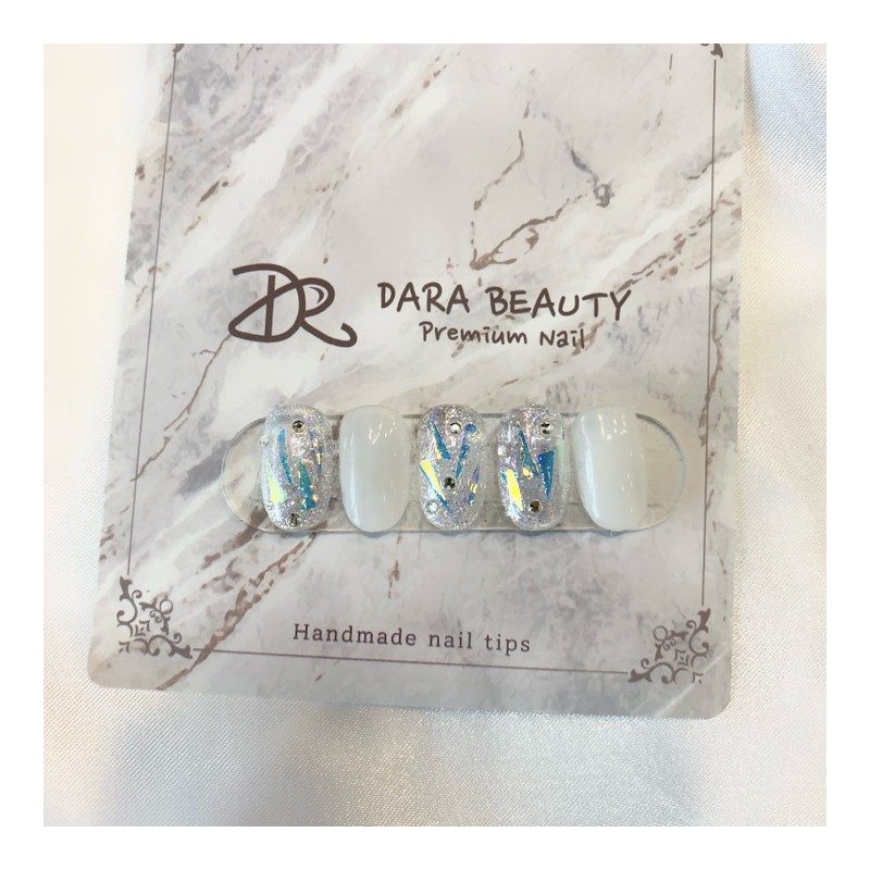 Dara Beauty May Art of the MonthGlass Piece Nail❣ -