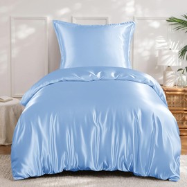 RUIKASI Satin Bed Linen 135 x 200 cm Blue - Silky Duvet Cover with Shine Like Silk Bed Linen Set Light Blue for Hair and Skin Shiny Bed Linen 135 x 200 cm with Zip and Pillowcase 80 x 80 cm