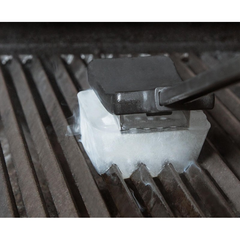 Broil King 65679 Grill Brush Ice Stainless Steel & Resin,