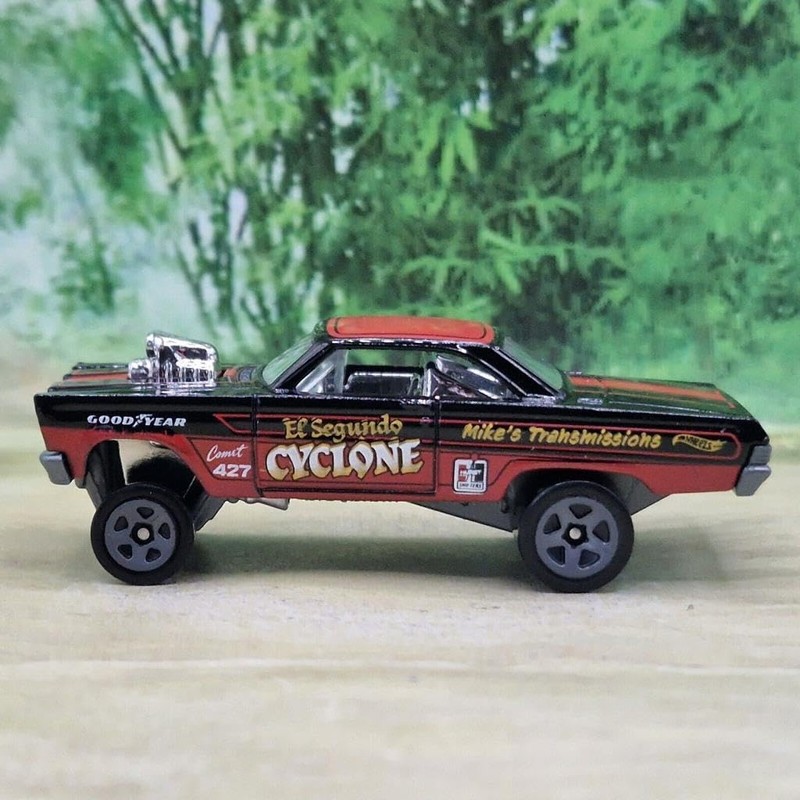Hot Wheels Single Cars 65 Mercury Comet Cyclone HKH62