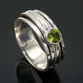 JEWELSTREZORO Peridot Edelstein Spinnerring 925 Sterling Silber Spinner Männer & Frauen Meditationsring Alle Größen Handarbeit Jewerly TSR148B_73 (23.2)