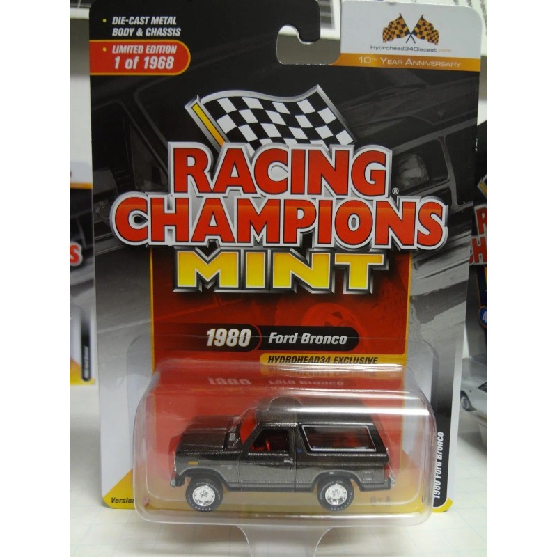 Racing Champions Mint 1980 Ford Bronco Titanium Pearl 1:64 -