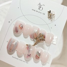 Handmade nails - Author's recommendation❤ By the window where moonlight is leaking - Almond / 수제네일 - 작가 추천❤ 달빛 새는 창문가 - 아몬드