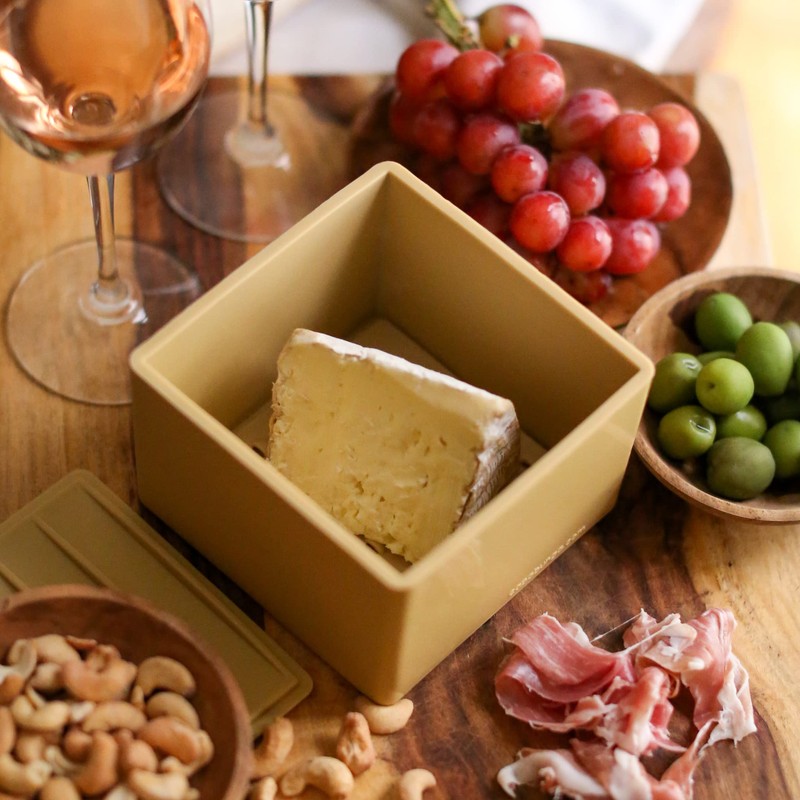 CapaBunga Cheese Vault for Soft Cheese - Reusable Artisan Cheese