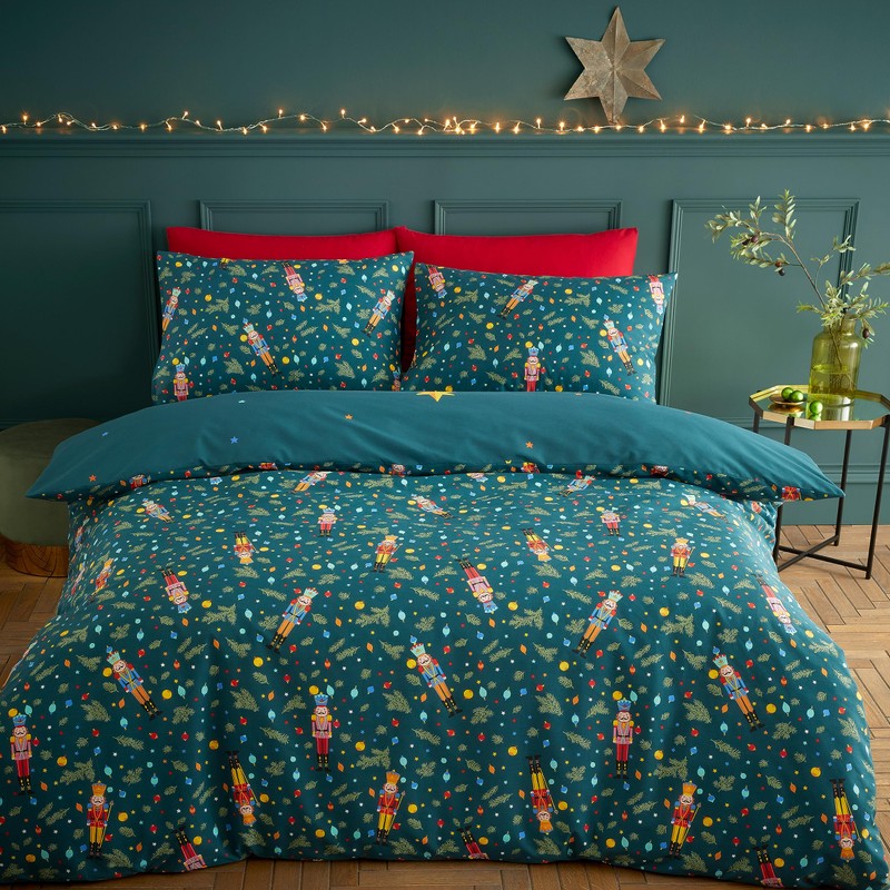 Catherine Lansfield Christmas Nutcracker Reversible Single Duvet Cover Set with