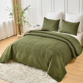 Decoreagy King Quilt Bedding Set,Olive Green Bedspread Coverlet with 2 Pillow Shams,Lightweight Quilt Set,Bohemian Floral Pattern Summer Quilt,Soft Bed Cover for All Season(Olive Green,96"x110")