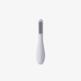ez pz The ezpz Baby-Led Toothbrush | 3 Months+ | Designed for Baby-Led Oral Care, Encouraging Healthy Oral Habits and Helping Prepare Your Baby for Starting Solids | Designed by a Feeding Specialist - Color: Blush