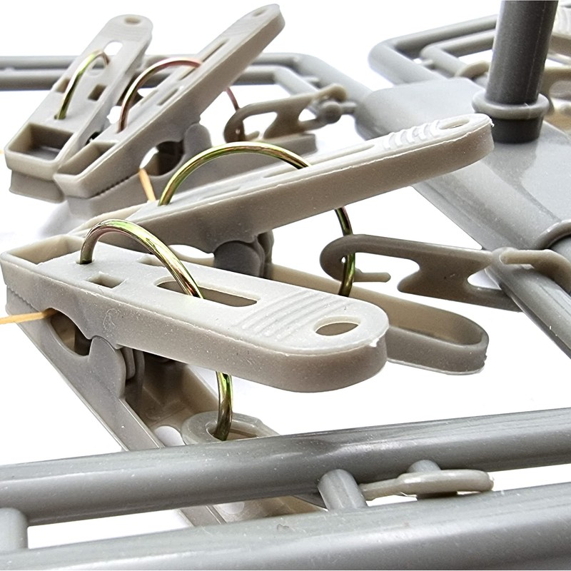 Foldable Plastic Peg Airer – 16 Pegs – For Drying