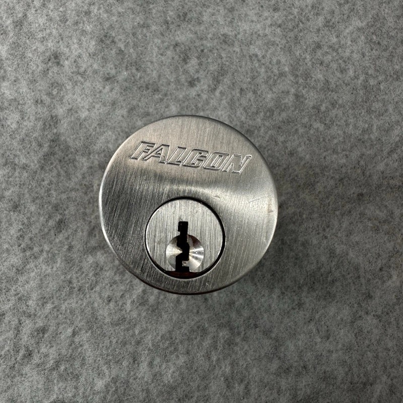 Falcon Mortise Cylinder 1-1/4” 986 G Keyway 626 - 5