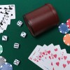 Leather Dice Cup Set Felt Lining Quiet Shaker with 5