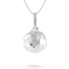 Heartbreaker Globetrotter Pendant Small I Elegant World Globe Pendant Made of 925 Sterling Silver I Nickel-Free Globe Charm in Goldsmith Quality I World Pendant Including Packaging I LD WB 32