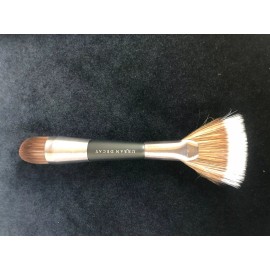 Urban Decay  Pro Contour Shapeshifter Brush (F113)