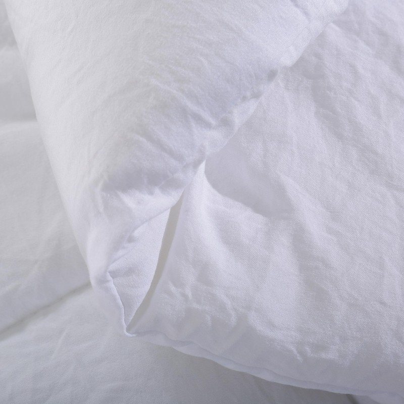 EVOLIVE All Season Pre Washed Soft Microfiber White Goose Down