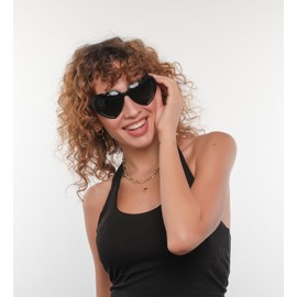 FEISEDY Polarized Heart Shaped Sunglasses Oversized Vintage Fashion Love Eyeglasses for Women UV400 B2337