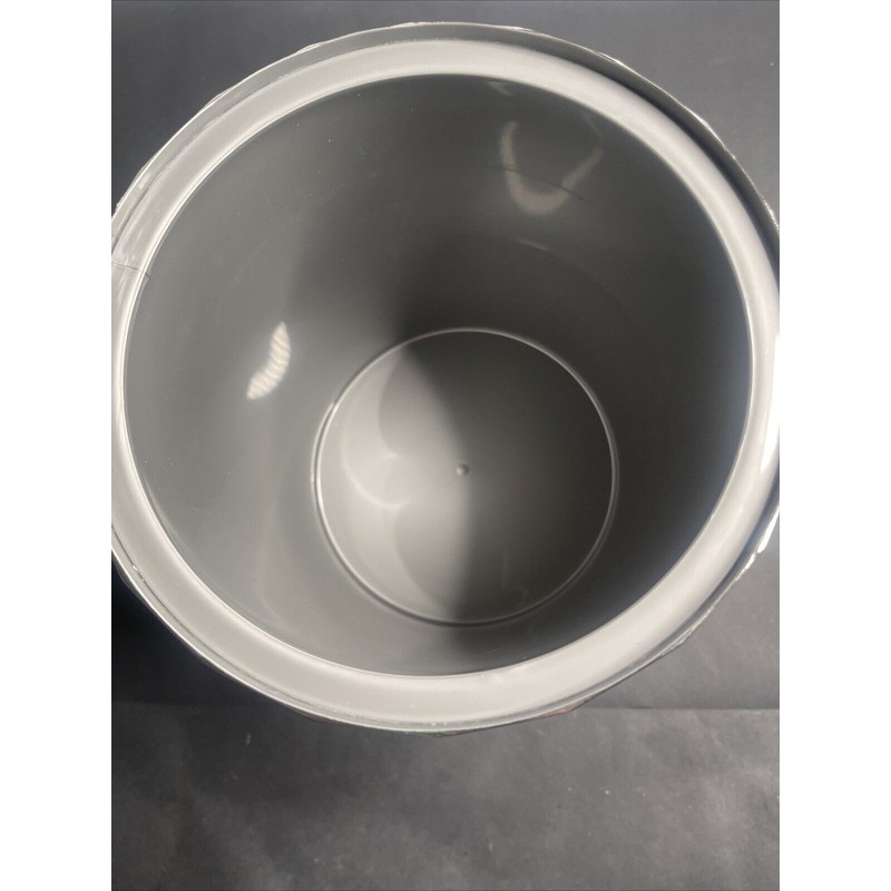 Bullseye’s Ice Bucket With Tong-Iridescen