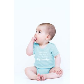 Body para bebé de una sola pieza con texto "The Man, The Myth, The Legend, My Grandpa", Azul claro, 6 meses
