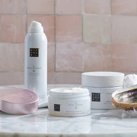Rituals Gift Set for Women by The Ritual of Sakura, Sample Size- with Rice Milk and Cherry Blossom - Nourishes and Renews the Skin