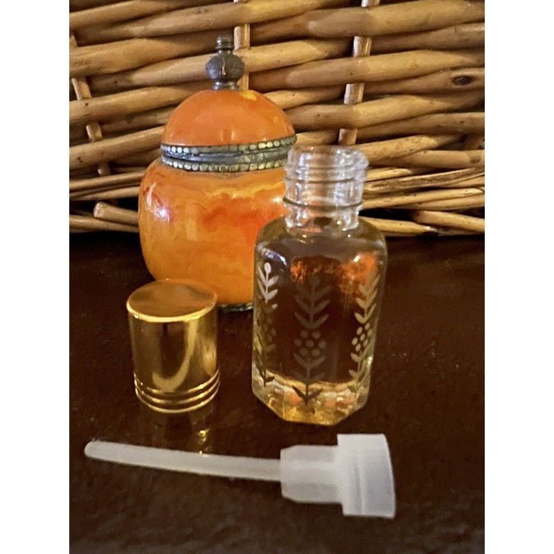 Arabian Oud SAUDI ARABIA SANDALWOOD OUDH SMELL PURE ARABIAN PERFUME