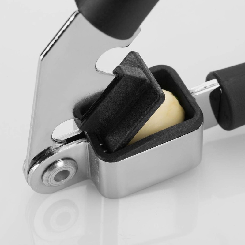 Westmark Gentle Tin Punch with Black Plastic Handle