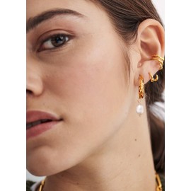 PANSTAR 18K Gold Plated Dangle Pearl Earrings, Hammer Grain Hoops for Women, Gold Vermeil Finish, French Fashion C-Shaped Elegance