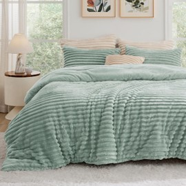 Bedsure Fluffy Comforter Set King - Super Soft Faux Fur Comforter King Size Sage Green, Winter Warm Fleece Bedding Set, Plush Fuzzy Bed Set, 3 Pieces, 1 Shaggy Comforter with 2 Pillowcases
