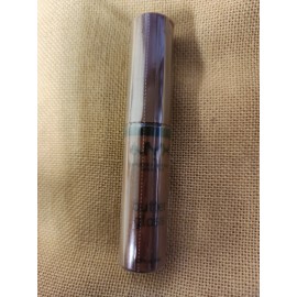 NYX PROFESSIONAL MAKEUP PROFESSIONAL MAKEUP Butter Gloss, Non-Sticky Lip Gloss - Praline (Deep Nude)