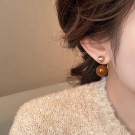 Yheakne Vintage Brown Ball Ear Jacket Earrings Brown Pearl Stud Earrings Double Ball Front Back Earrings Geometric Round Metal Ball Earrings Jewellery for Women, Zinc