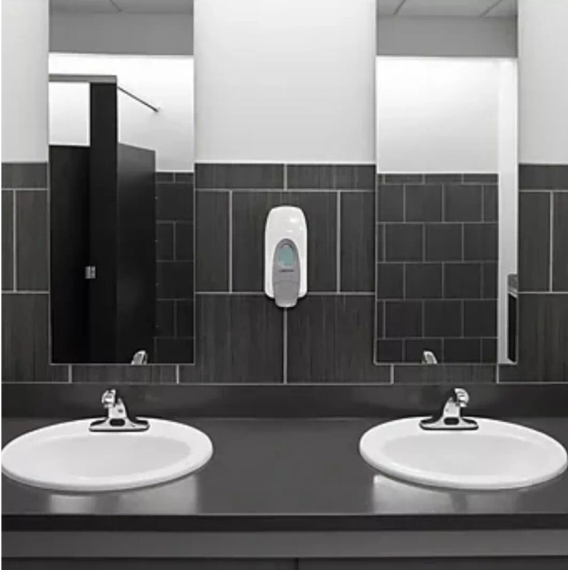 Betco Clario Universal 91819-00 Wall Mounted Hand Soap Dispenser (Lot